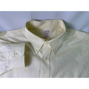 Brooks Brothers Men Classic Fit Button Down Shirt Yellow 17.5 34 Non Iron Cotton